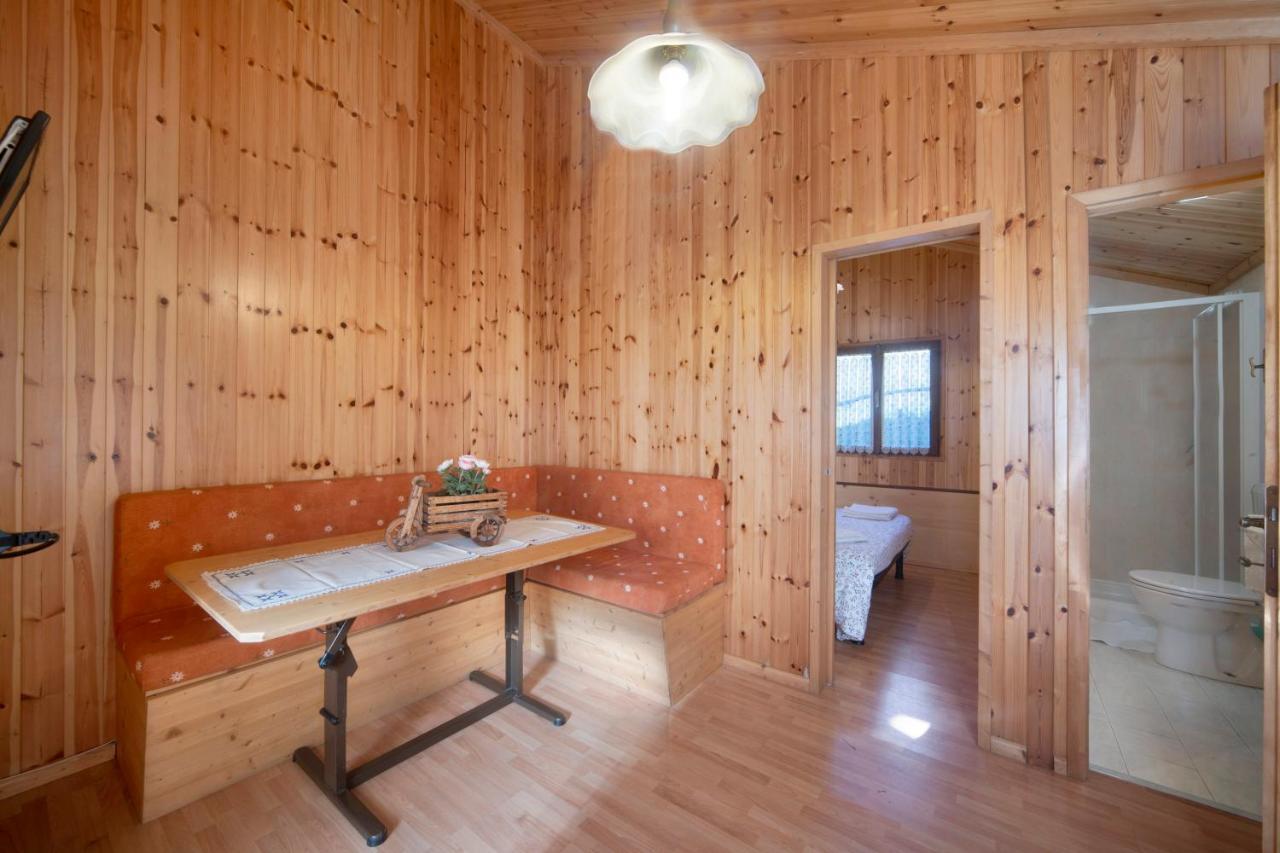 Casa Bucaneve Барцио Екстериор снимка